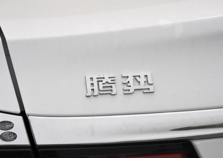  奔驰,奔驰C级,奔驰E级 插电混动,迈巴赫GLS,威霆,奔驰V级,奔驰G级 AMG,奔驰GLC轿跑,奔驰CLA级,奔驰E级(进口),奔驰GLA,奔驰GLS,奔驰G级,奔驰C级(进口),奔驰GLE,奔驰GLB,奔驰A级,奔驰GLC,迈巴赫S级,奔驰S级,奔驰E级,比亚迪,比亚迪V3,比亚迪e6,比亚迪e3,比亚迪D1,元新能源,比亚迪e9,宋MAX新能源,元Pro,比亚迪e2,驱逐舰05,海鸥,护卫舰07,海豹,元PLUS,海豚,唐新能源,宋Pro新能源,汉,宋PLUS新能源,秦PLUS新能源,腾势,腾势N7,腾势D9,北京,北京BJ40,北京F40,北京BJ30,北京BJ90,北京BJ80,北京BJ60