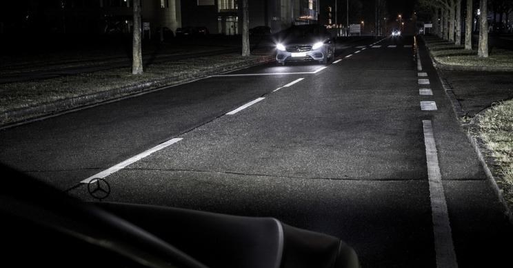  成功汽车,斑马