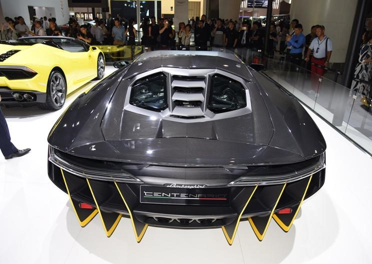  兰博基尼,Aventador