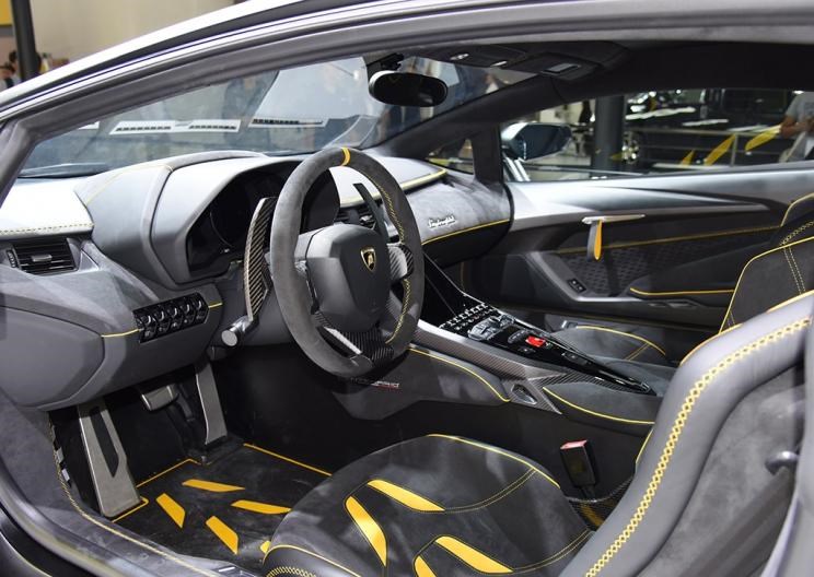  兰博基尼,Aventador