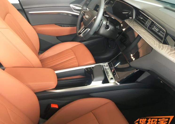  奥迪,奥迪A6L,奥迪Q5L,奥迪A4L,奥迪A5,奥迪Q3,奥迪A6,奥迪A8,奥迪A3,奥迪Q6,奥迪A7L,奥迪Q7,奥迪Q3 Sportback,奥迪R8,奥迪S4,奥迪A4(进口),奥迪Q8,奥迪A6L 插电混动,奥迪RS 7,奥迪Q2L,奥迪A7,一汽,森雅R8,一汽蓝舰H6,森雅鸿雁,北京,北京BJ40,北京F40,北京BJ30,北京BJ90,北京BJ80,北京BJ60