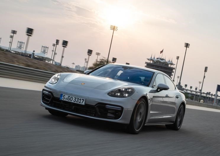  保时捷,Panamera