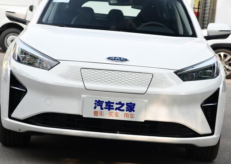  江淮,骏铃V5,帅铃Q3,康铃J3,江淮T8,星锐,江淮T6,悍途,骏铃V3,恺达X5献礼版,江淮iEVA50,恺达X5,骏铃V6,江淮iEV7,骏铃E3,康铃H3,帅铃Q6,康铃J5,骏铃V8,恺达X6,帅铃Q5,北京,北京BJ40,北京F40,北京BJ30,北京BJ90,北京BJ80,北京BJ60