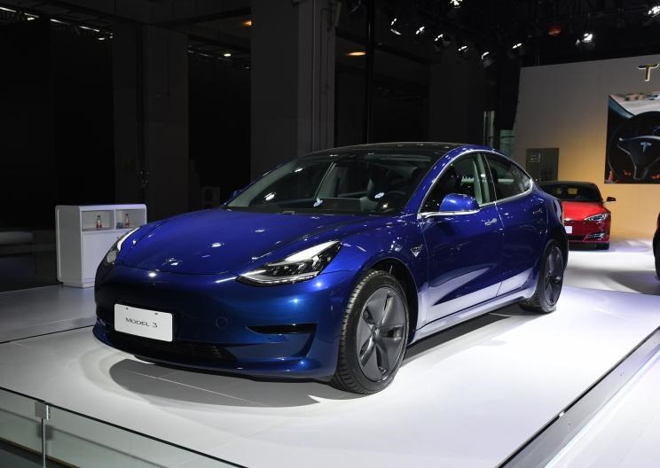  特斯拉,Model 3