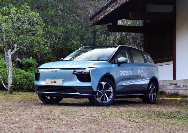  特斯拉,Model 3,蔚来,蔚来ES8,爱驰,爱驰U5