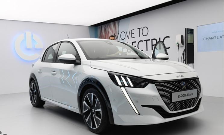  特斯拉,Model Y,Model 3,理想汽车,理想ONE,奥迪,奥迪Q2L,起亚,起亚K3,宝马,宝马5系,比亚迪,唐新能源,宝马X1,沃尔沃,沃尔沃S90,威马汽车,威马EX5,大众,高尔夫,蔚来,蔚来ES8,丰田,雷凌,蔚来ES6