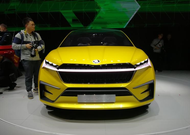  奥迪,奥迪A6L,奥迪Q5L,奥迪A4L,奥迪A5,奥迪Q3,奥迪A6,奥迪A8,奥迪A3,奥迪Q6,奥迪A7L,奥迪Q7,奥迪Q3 Sportback,奥迪R8,奥迪S4,奥迪A4(进口),奥迪Q8,奥迪A6L 插电混动,奥迪RS 7,奥迪Q2L,奥迪A7,大众,途岳,途观L,宝来,迈腾,帕萨特,速腾,途铠,探歌,途锐,探影,Polo,探岳,高尔夫,一汽-大众CC,途昂,揽巡,桑塔纳,凌渡,揽境,朗逸,斯柯达,晶锐(进口),柯珞克,柯米克,昕锐,速派,柯迪亚克GT,明锐,柯迪亚克