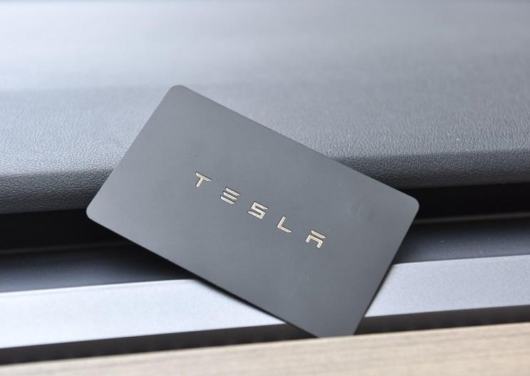  特斯拉,Model 3