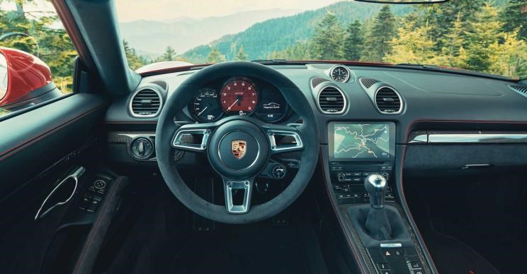  保时捷,Mission R,Cayenne E-Hybrid,Panamera E-Hybrid,Taycan,保时捷911,保时捷718,Cayenne,Macan,Panamera