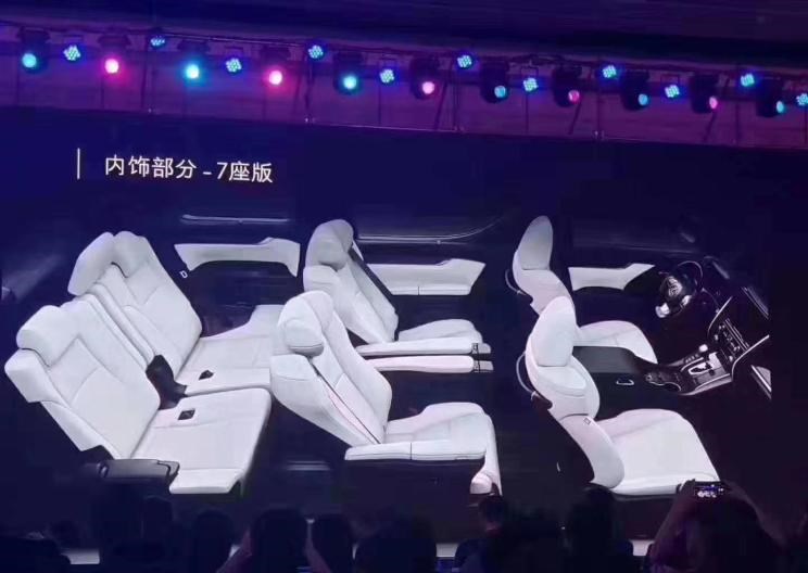  雷克萨斯,雷克萨斯LM,丰田,埃尔法
