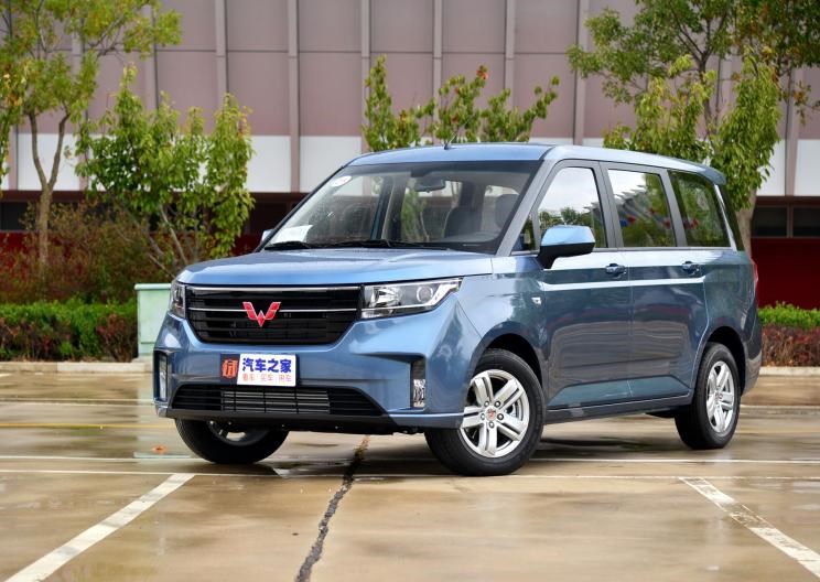  五菱汽车,五菱宏光PLUS