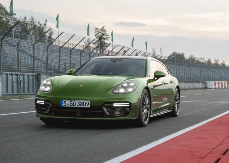  保时捷,Mission R,Cayenne E-Hybrid,Panamera E-Hybrid,Taycan,保时捷911,保时捷718,Cayenne,Macan,Panamera
