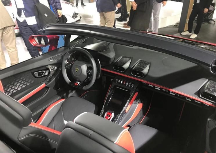  路虎,发现,兰博基尼,Urus,Aventador,Huracán
