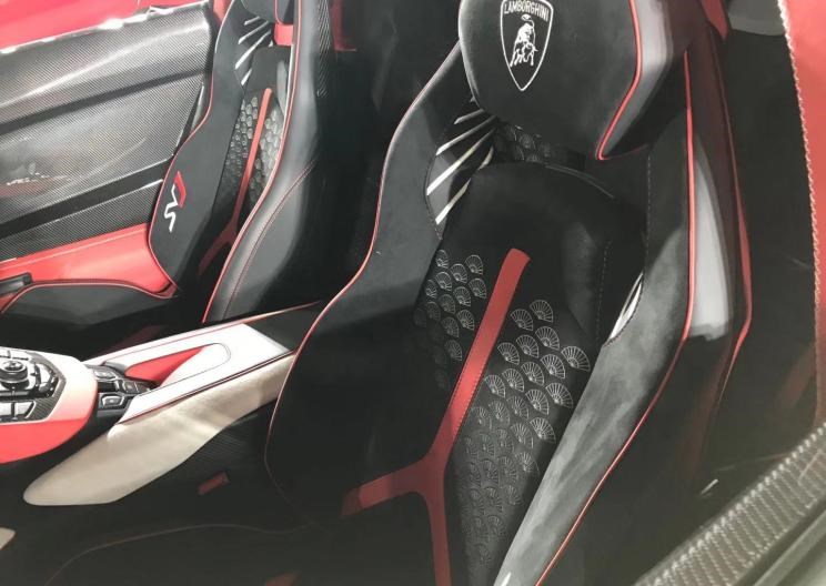  路虎,发现,兰博基尼,Urus,Aventador,Huracán