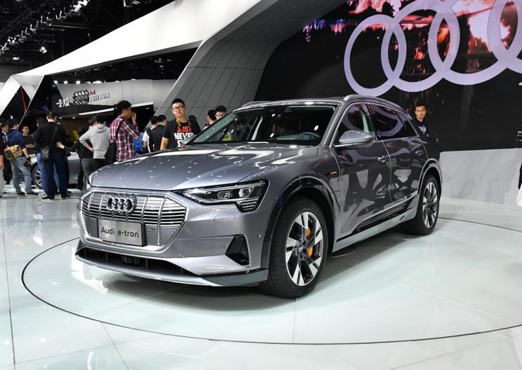  奥迪,奥迪A6L,奥迪Q5L,奥迪A4L,奥迪A5,奥迪Q3,奥迪A6,奥迪A8,奥迪A3,奥迪Q6,奥迪A7L,奥迪Q7,奥迪Q3 Sportback,奥迪R8,奥迪S4,奥迪A4(进口),奥迪Q8,奥迪A6L 插电混动,奥迪RS 7,奥迪Q2L,奥迪A7