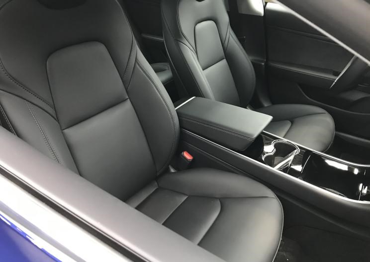  特斯拉,Model 3