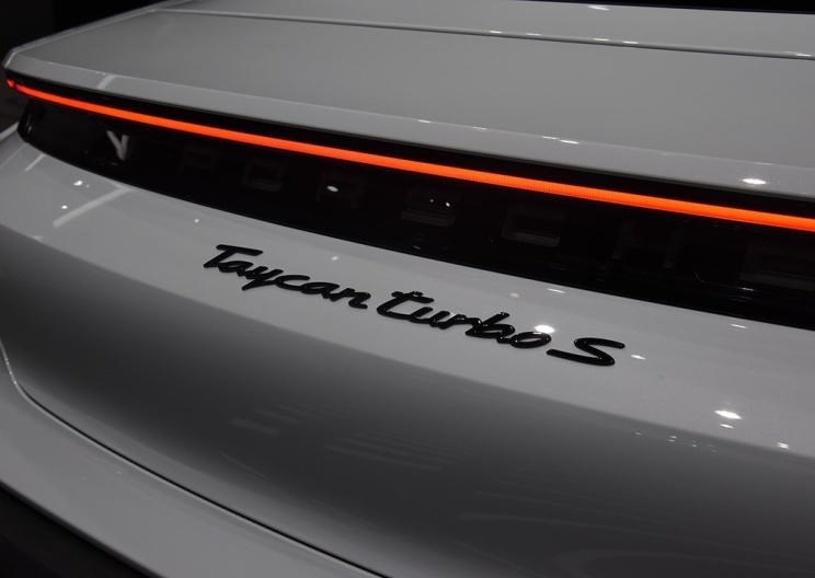  保时捷,Macan,Taycan