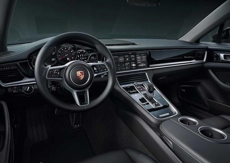  保时捷,Panamera