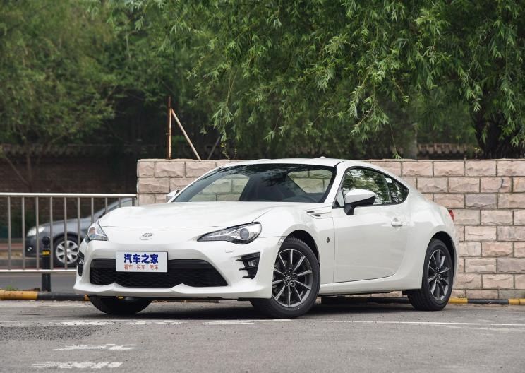  斯巴鲁,斯巴鲁BRZ