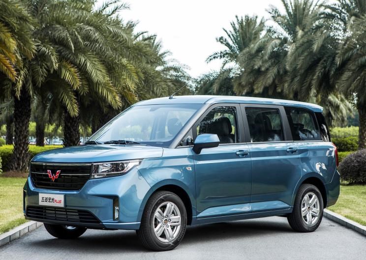  五菱汽车,五菱宏光PLUS