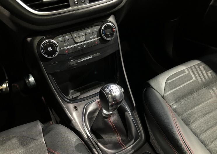  福特,撼路者,Mustang,锐界,领裕,Bronco Sport,福特电马,新世代全顺,EVOS,Bronco,途睿欧,领界,全顺,福睿斯,福特F-150,锐际,领睿,锐界L,福克斯,探险者,蒙迪欧,现代,伊兰特,创虎,泓图,伊兰特(进口),盛图,IONIQ(艾尼氪)6,Nexo,MUFASA,名图 纯电动,现代ix25,悦纳,名图,帕里斯帝,索纳塔,库斯途,胜达,悦动,现代ix35,LAFESTA 菲斯塔,途胜,日产,轩逸,Ariya(海外),日产Z,奇骏·电驱版 e-POWER,ARIYA艾睿雅,纳瓦拉,蓝鸟,劲客,骐达,楼兰,奇骏·荣耀,轩逸·电驱版 e-POWER,途乐,途达,奇骏,逍客,天籁,马自达,马自达CX-8,马自达MX-30 纯电版,马自达CX-30(海外),马自达MX-5,马自达CX-30 EV,马自达CX-50(海外),马自达CX-30,马自达CX-4,马自达CX-50,阿特兹,马自达CX-5,马自达3 昂克赛拉