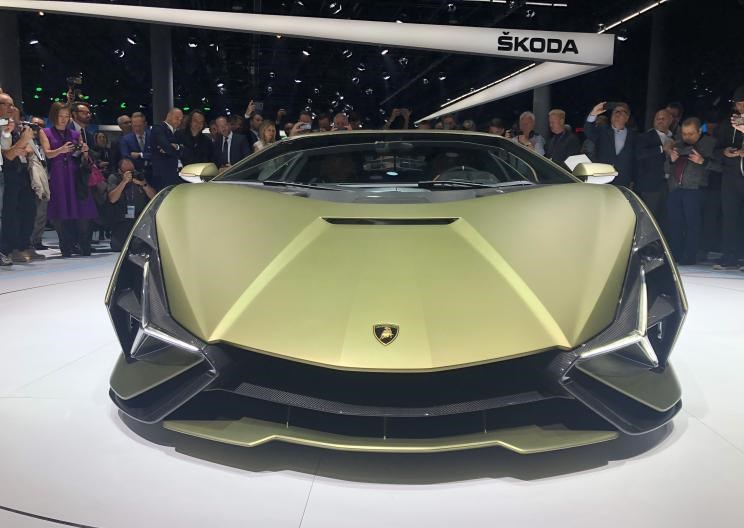  兰博基尼,Aventador