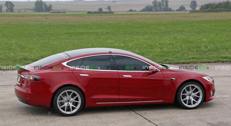  保时捷,Taycan,特斯拉,Model S,路虎,发现