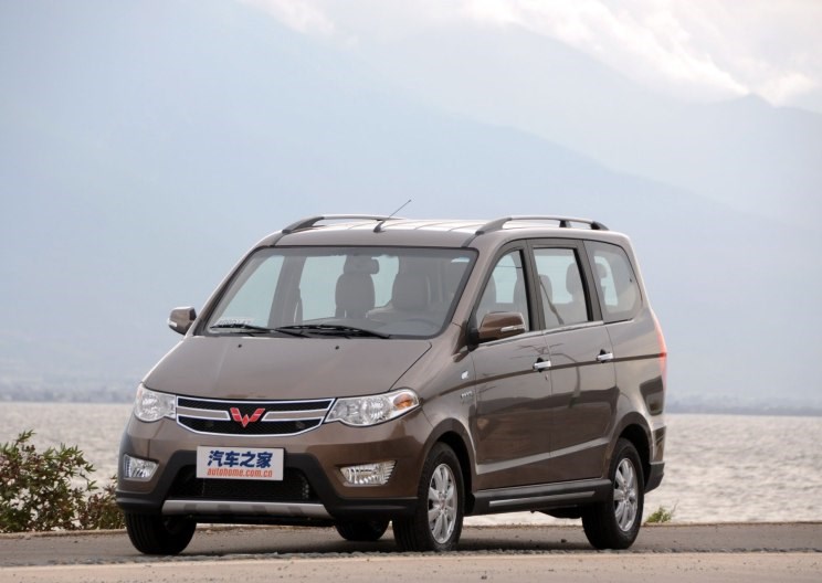  五菱汽车,五菱宏光S